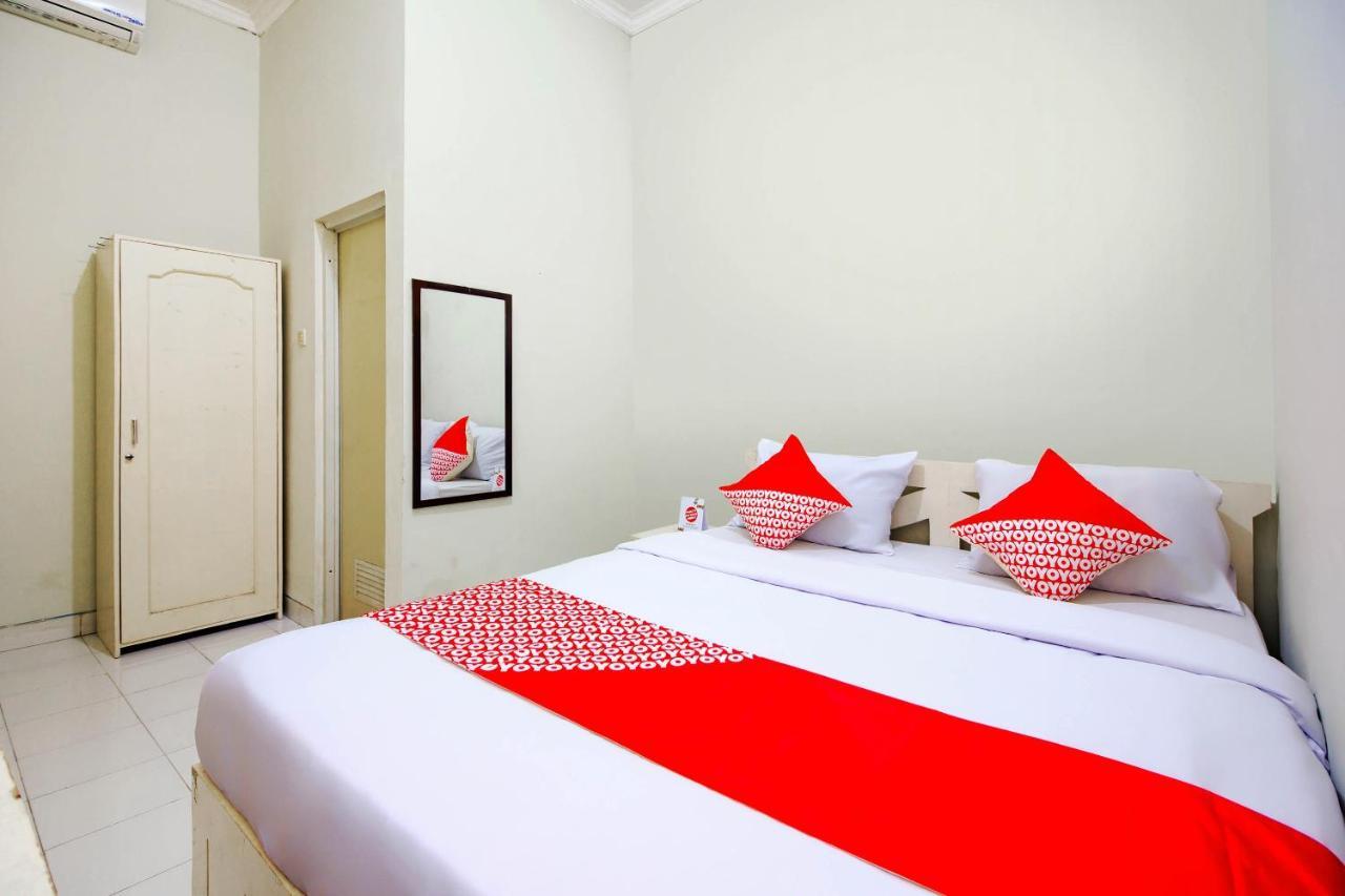 OYO 3083 D Kost 3 Syariah Hotel Yogyakarta Bagian luar foto