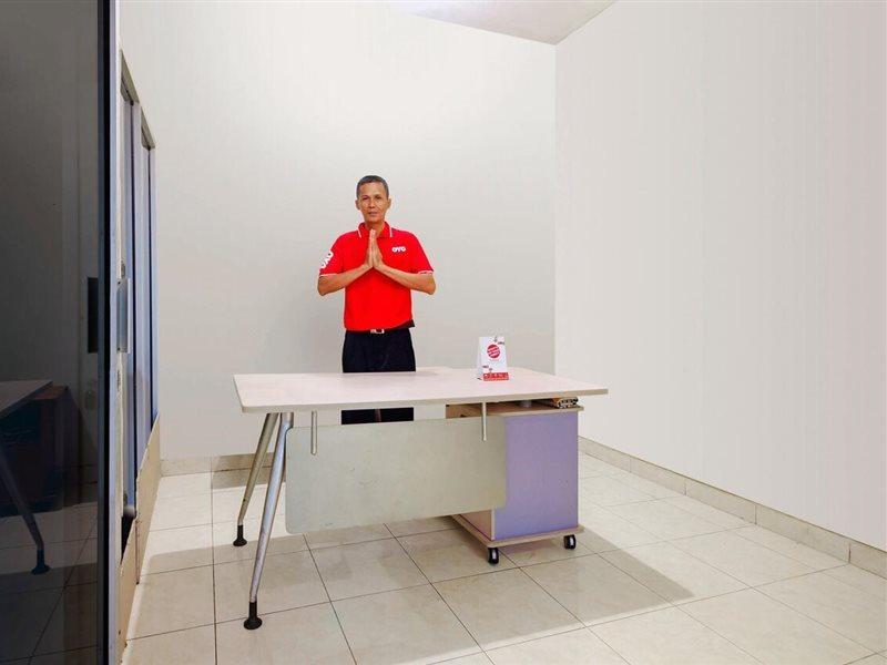 OYO 3083 D Kost 3 Syariah Hotel Yogyakarta Bagian luar foto